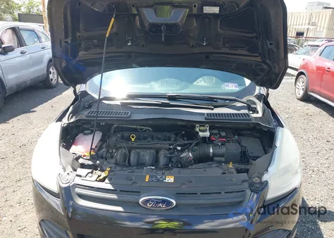 2013 Ford Escape S from USA, damaged, VIN 1FMCU0F72DUB76225